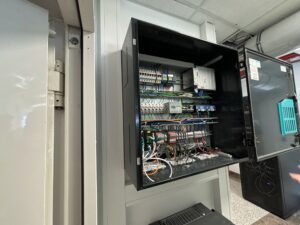 Hier sitzt ein Teil der Steuerung. Foto: Karen Emler/H2-Wandel