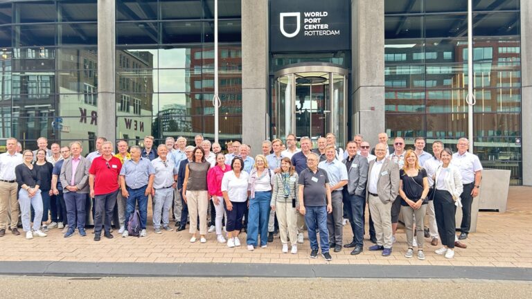 Gruppenbild der Exkursion nach Rotterdam. Foto: Blum/Regionalverband Heilbronn-Franken